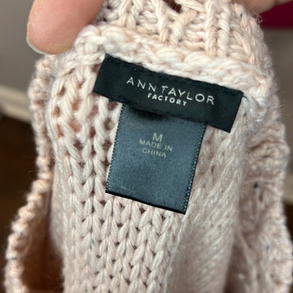 ANN TAYLOR SWEATER PALE PINK #1335 SZ M - Picture 7 of 7